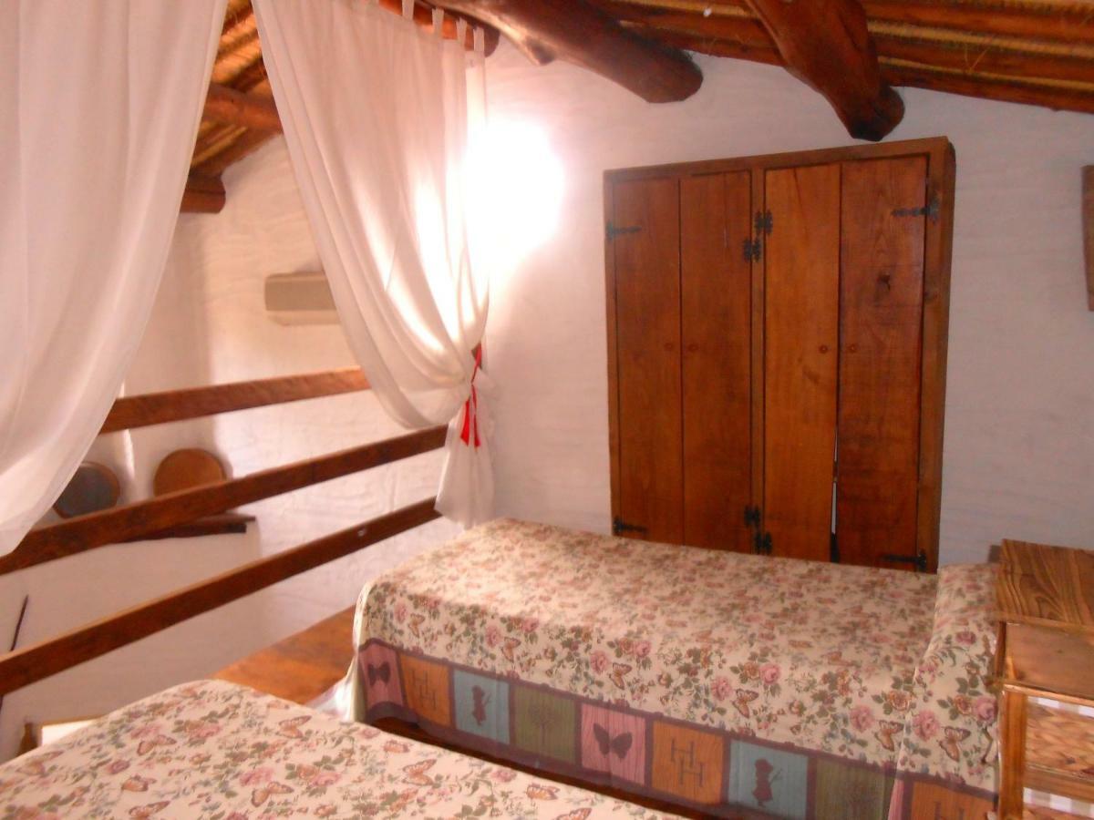 Domus Antiga Appartamenti San Giovanni Suergiu Bagian luar foto