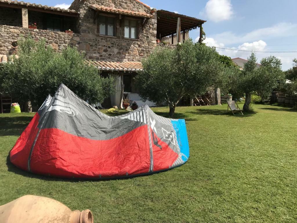 Domus Antiga Appartamenti San Giovanni Suergiu Bagian luar foto